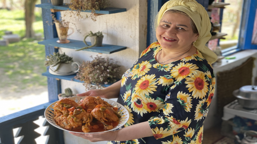 خورشت مرغ خوشمزه