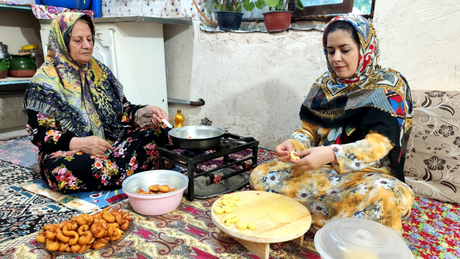 لذت پخت اگردک، نان خوشمزه روستایی با دستور قدیمی ️