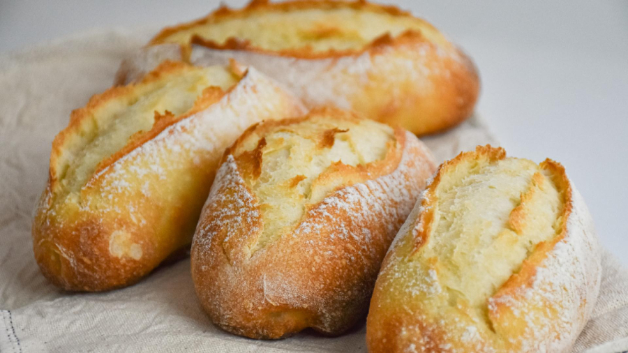 نان بدون ورز - نان خانگی