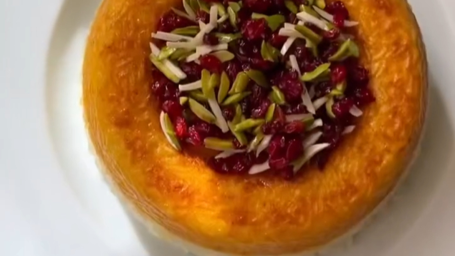طرز تهیه تهچین زعفرانی خوشمزه و مجلسی | دستور ساده و مرحله‌به‌مرحله
