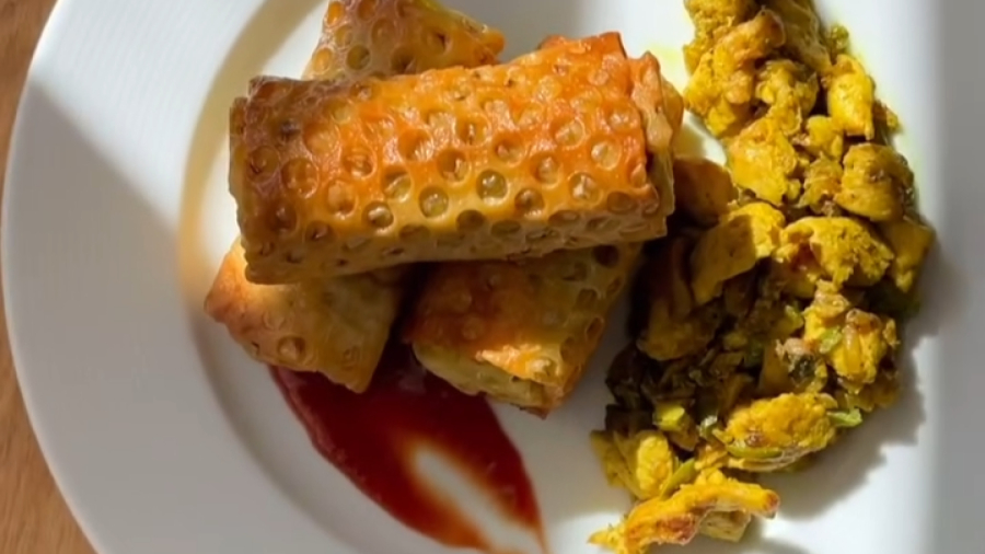 طرز تهیه رول مرغ خوشمزه و سریع | دستور ساده و مواد لازم برای ۲ نفر