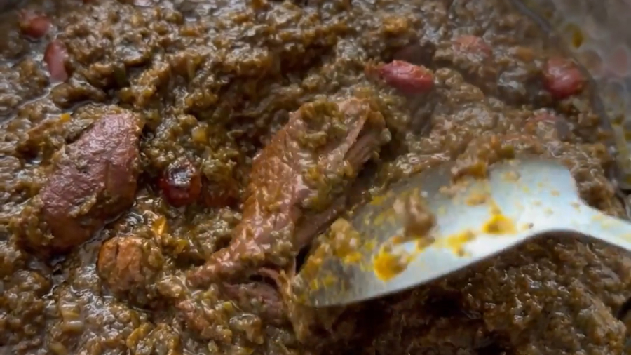 طرز تهیه قورمه سبزی خانگی خوشمزه و ساده رِضیم ( مرحله به مرحله)