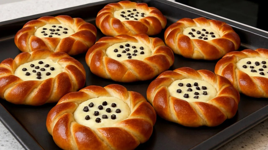 آموزش پخت نان و شیرینی خانگی | دستور پخت نان لذیذ در منزل | فیلم آشپزی