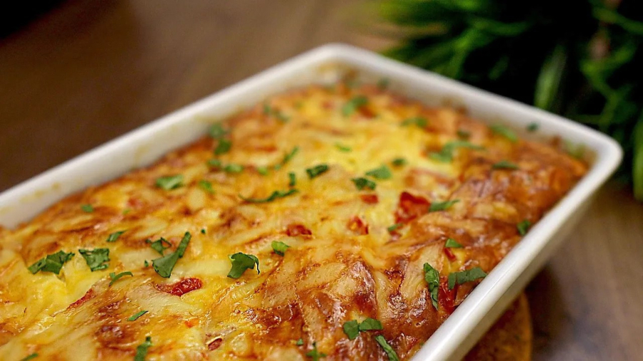 فیلم آموزش آشپزی آسان و خوشمزه با مواد ساده :: سیب زمینی با تخم مرغ در فر