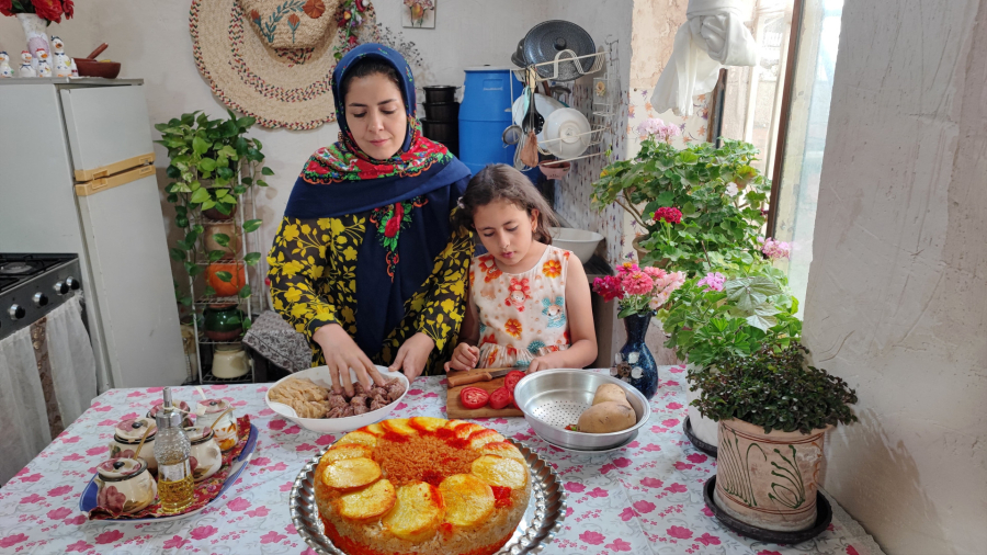 طرز تهیه کباب درباری | ترکیب خاص برنج و گوشت در یک غذای شاهانه